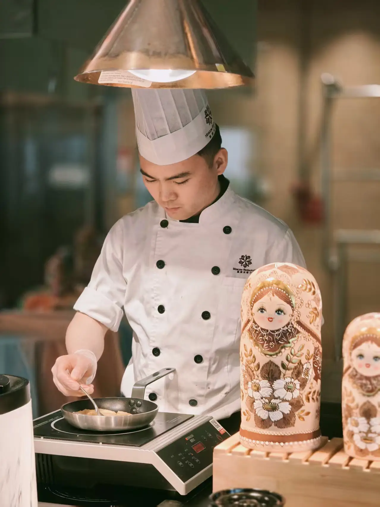 北京香格里拉攜手“老莫”舉辦俄羅斯美食節