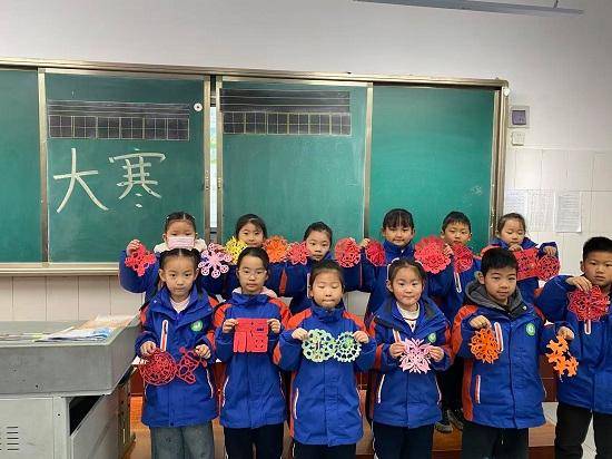 原創莒南縣第三小學多彩活動溫暖寒冬