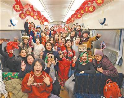 “東北民俗”主題列車首迎國際旅遊團