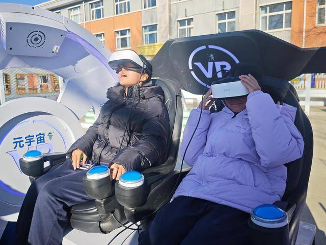 黃松峪中學舉辦科技嘉年華，AI運動體驗成全場焦點