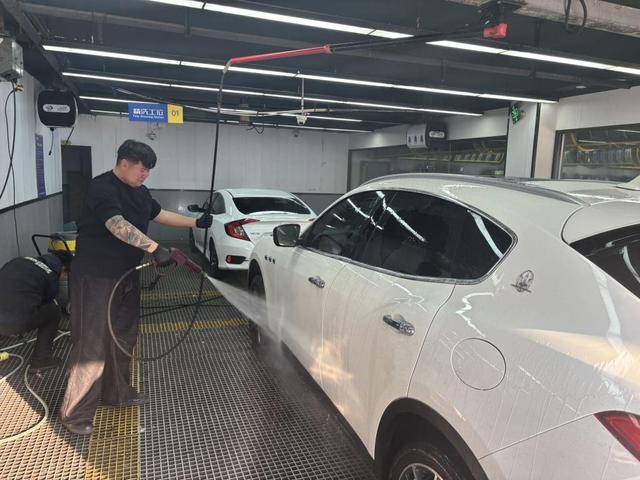 春節臨近，愛車美容