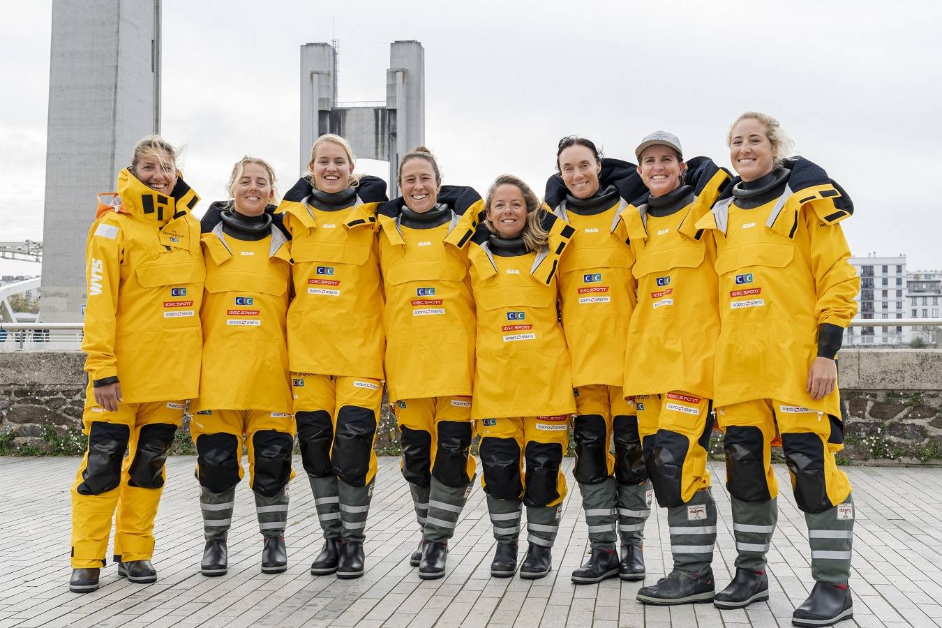 潮訊 | 理查米爾助力女性船隊完成環球壯舉，速度滑冰冠軍寧忠巖參觀歐米茄展館，COACH釋出“書寫真我故事”廣告大片