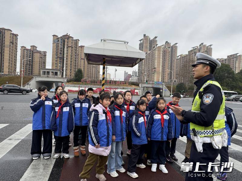 原創清湘小學：寒假實踐讓交通安全知識從課本走向現場