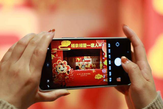 元宵佳節，北京人藝邀觀眾步入戲劇遊園會