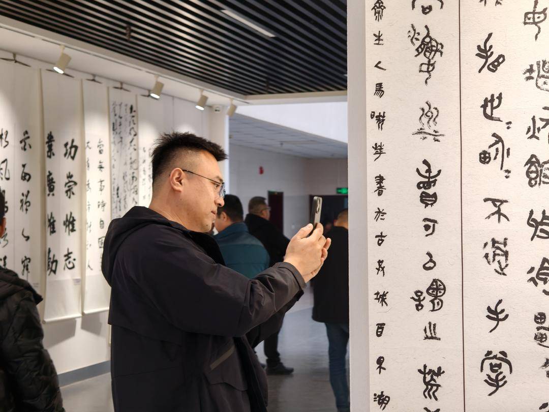 硯田十稔|52位全國書法名家與東營本土愛好者聯袂開展