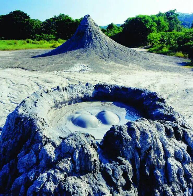 【地理素材積累】什麼是泥火山