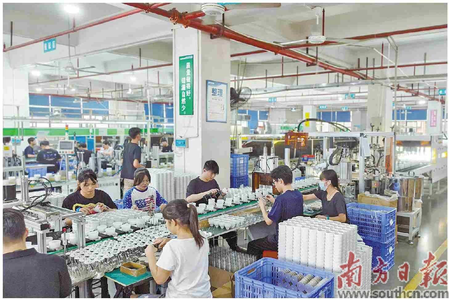 中山燈具在拼多多邁向升級