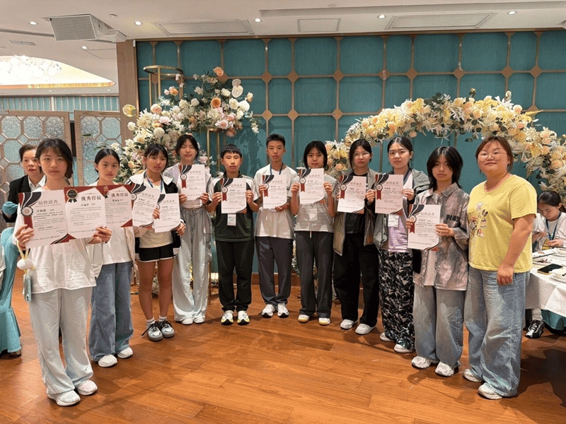 黔港學子牽手促交流 觀山湖區華潤中學師生赴港開啟五天研學回訪之旅