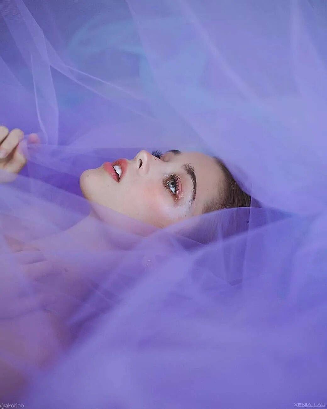 原創震驚！光影與情緒合體，竟藏著女性多元之美的終極密碼！