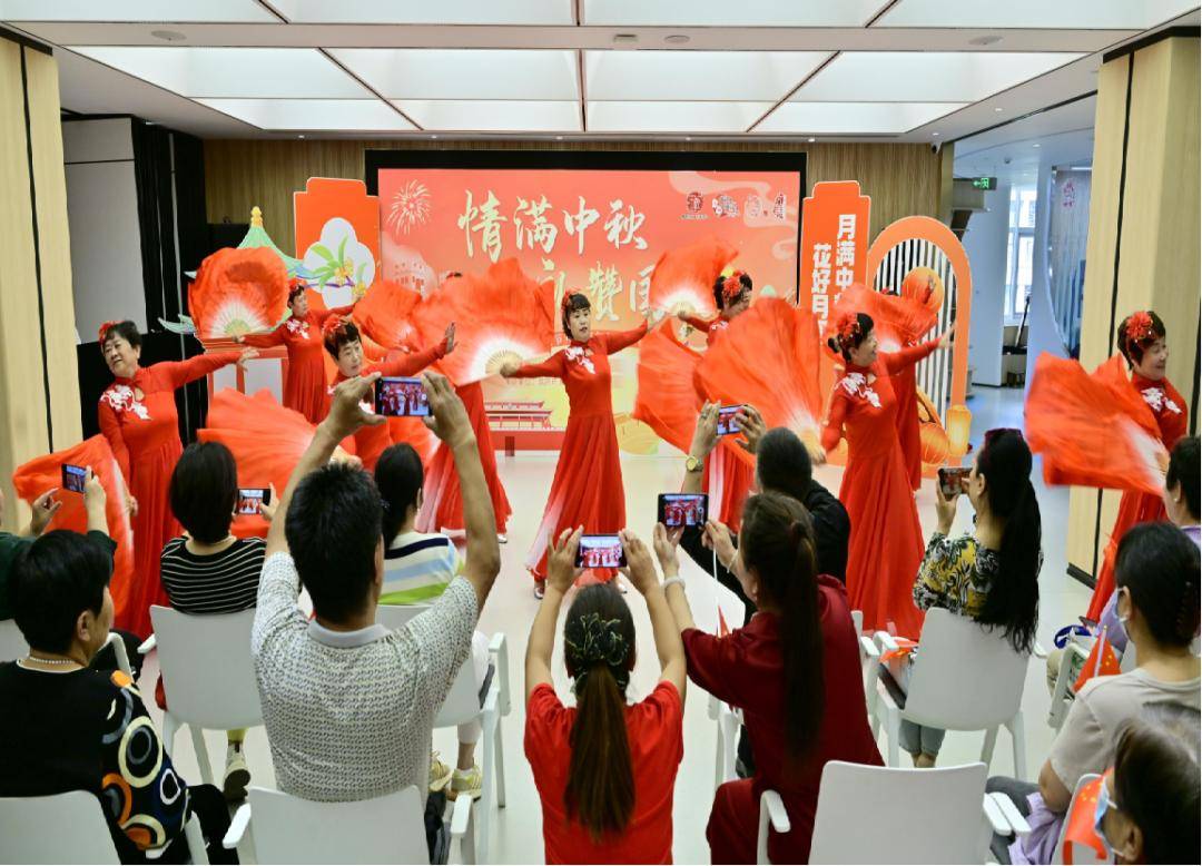 副中心開啟繽紛夏夜！音浪美食夜遊喚醒快樂多巴胺