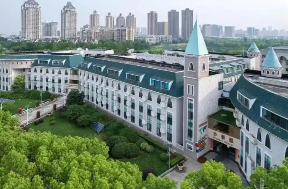 武漢外校初中部和小學部2026年招生政策公佈，初中部擬招550人，小學部擬招240人