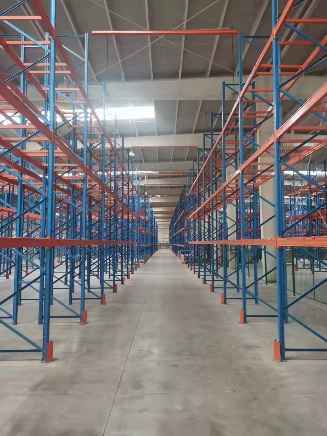 探討靠譜的智慧貨架廠家，智慧貨架定製與加工廠哪家價效比高
