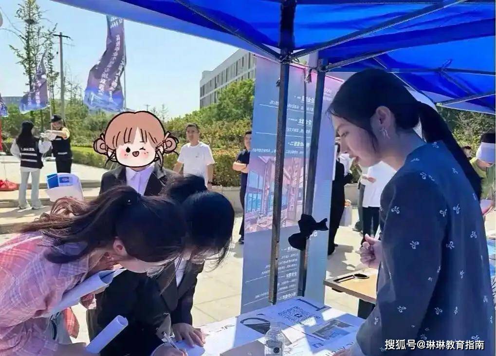 原創“抱歉，我們只看第一學歷”，985碩士求職被拒，哭訴：難道我的研究生白考了嗎？