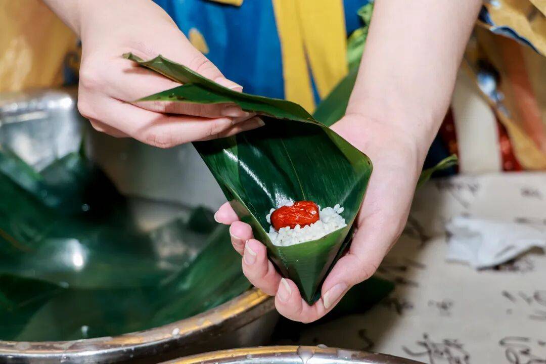 漫遊東城｜國潮場景+美食市集！“前門國風節”太好逛啦→