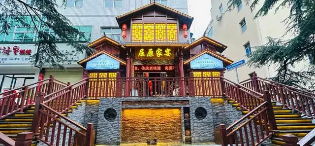 千年楚味，把三峽江鮮、臍橙山野，秭歸美食攻略！