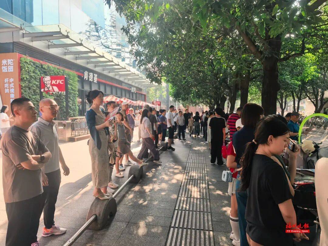 名場面上新！福州延安中學、十九中、四中桔園洲、華倫中學……刷屏了