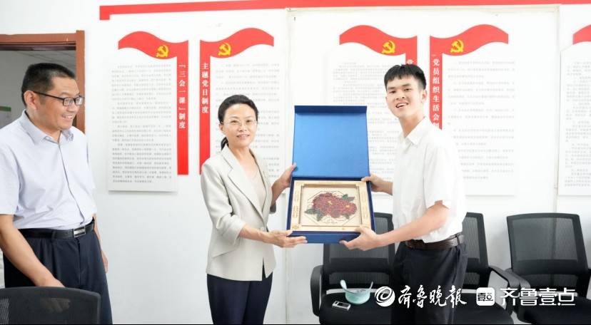 菏澤家政職業學院舉辦留學生端午傳統文化體驗活動