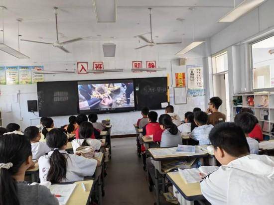 原創防溺不鬆懈 安全伴盛夏——臨沭街道第四小學開展防溺水安全教育系列活動