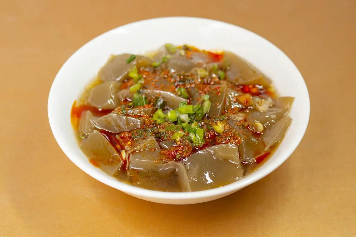 西十高鐵不止有羊肉泡饃，沿線全是美食“隱藏王者”
