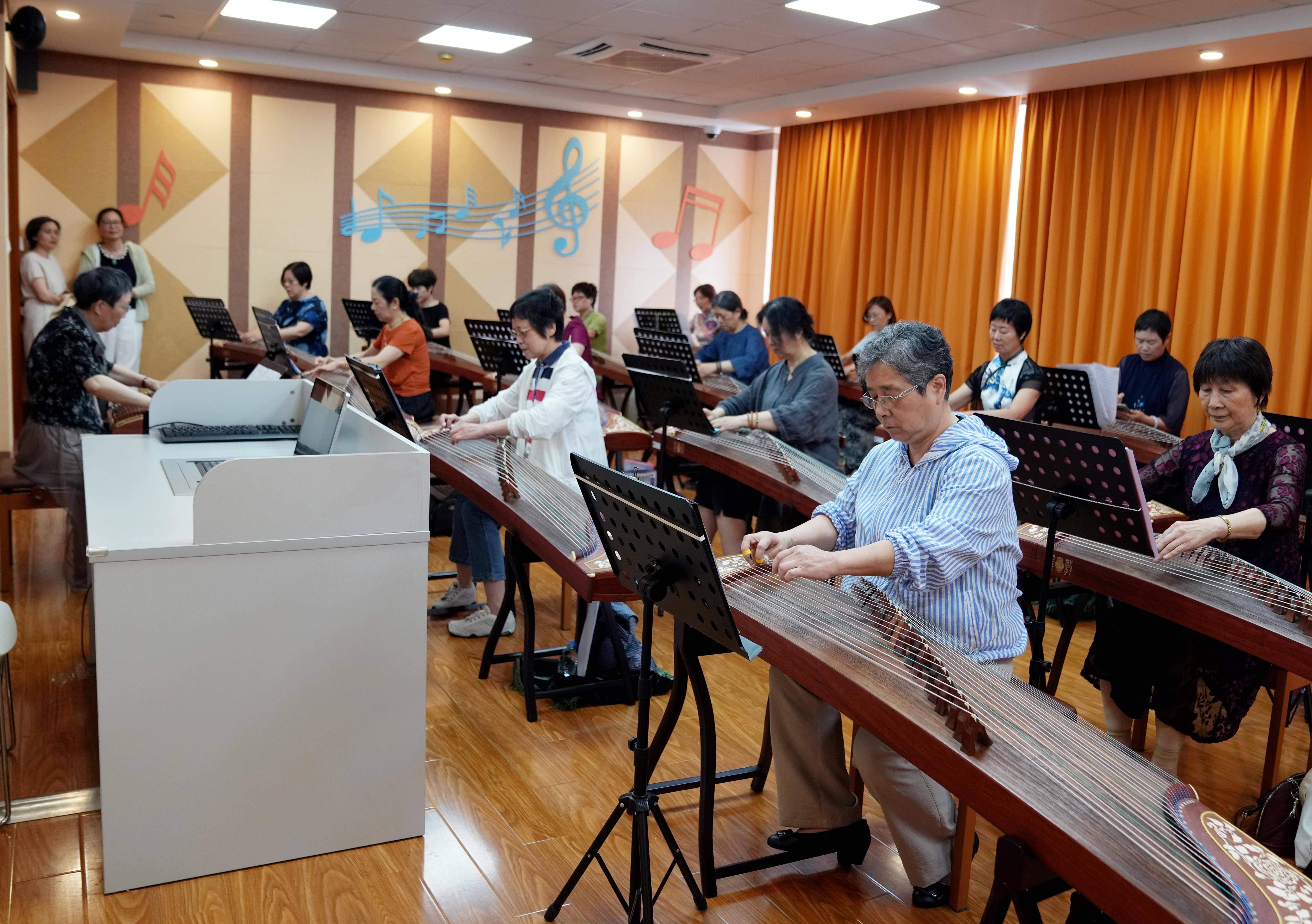 上海老年大學校園開放日活動精彩紛呈