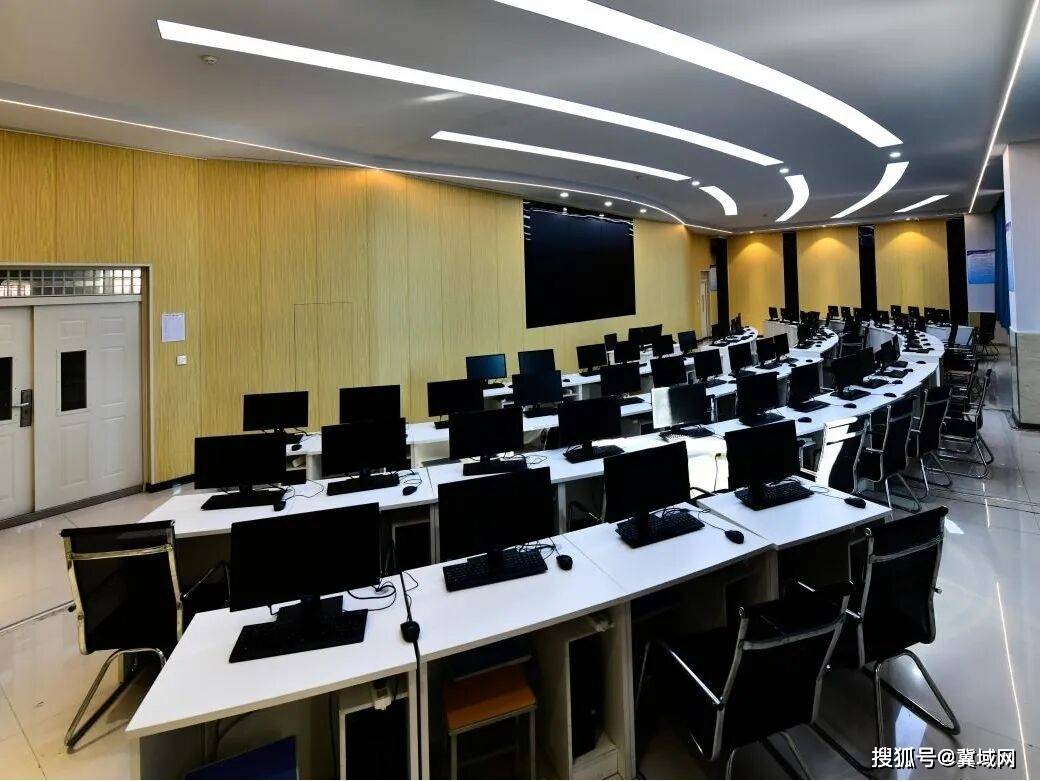 走進京津冀最美大學之河北科技學院