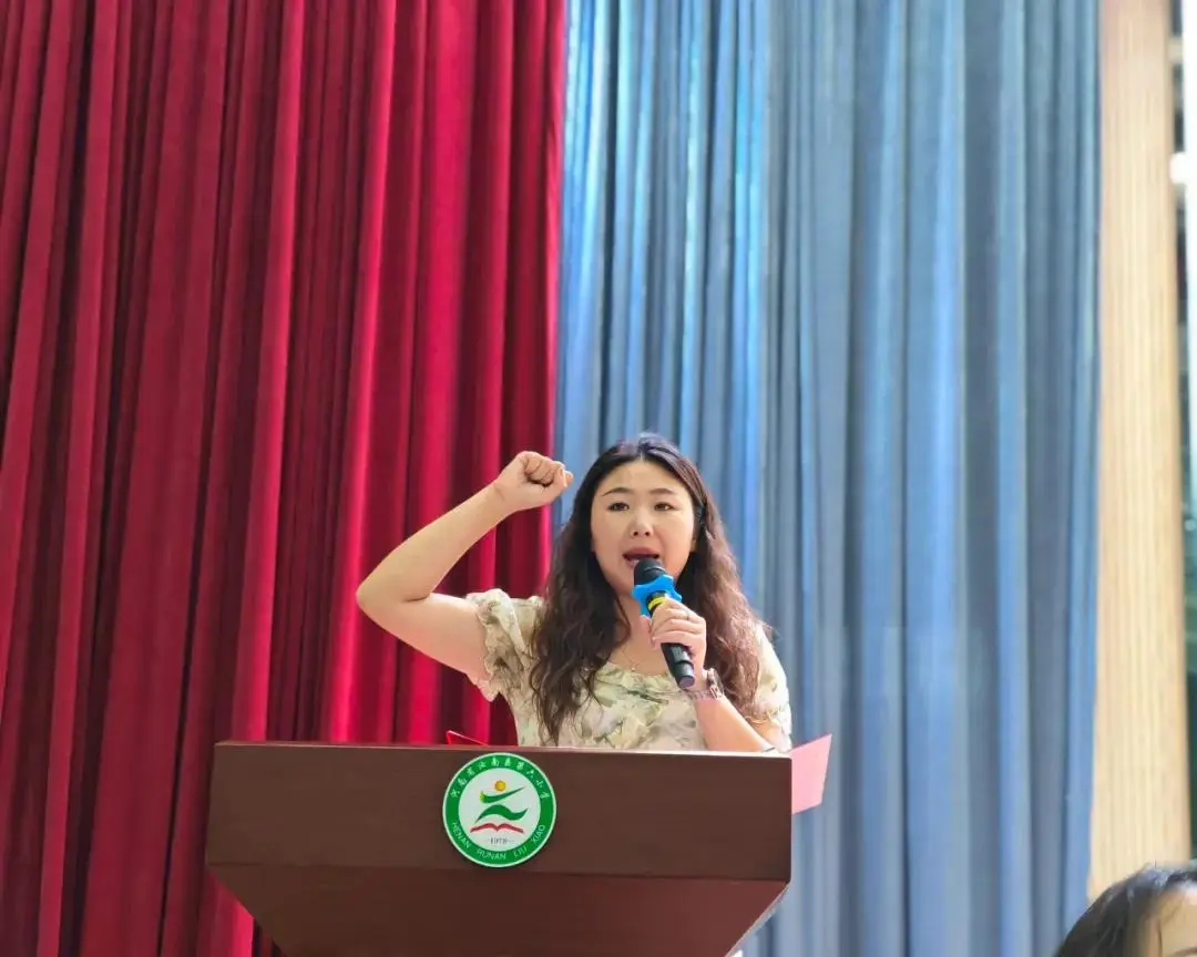 原創汝南縣第六小學：梔子花開送學子，少年啟航赴新程