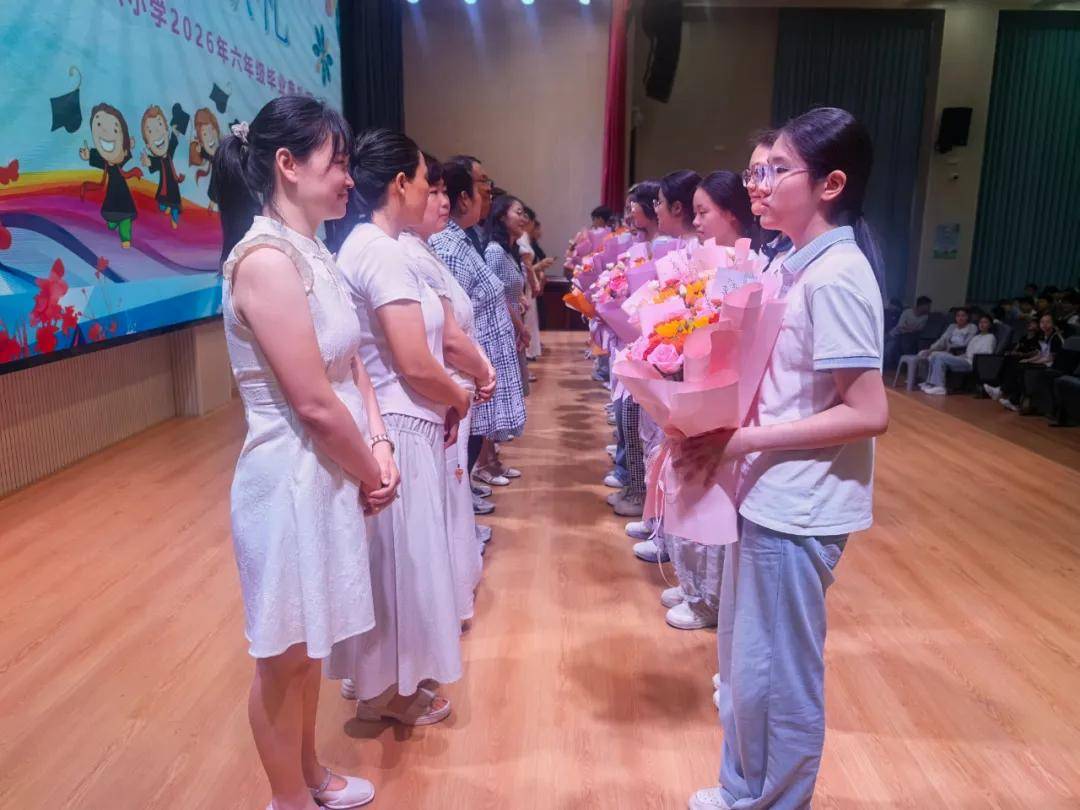 原創汝南縣第六小學：梔子花開送學子，少年啟航赴新程