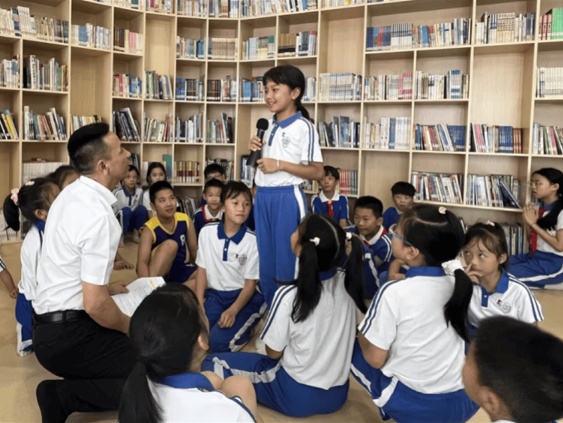 324封來信，封封有回應！深圳這位小學校長真暖心