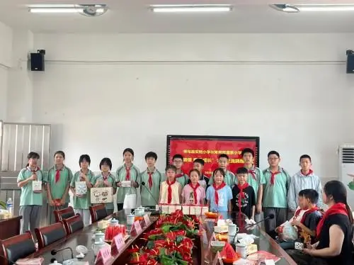 紅領巾同心築夢 常尋情牽手成長 ——常州市潘家小學師生到訪尋烏縣實驗小學校交流活動紀實