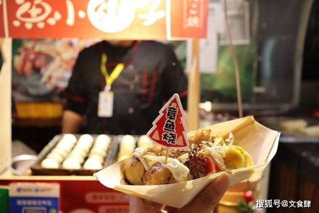 中國美食如繁星，我最愛文食肆熱乾麵