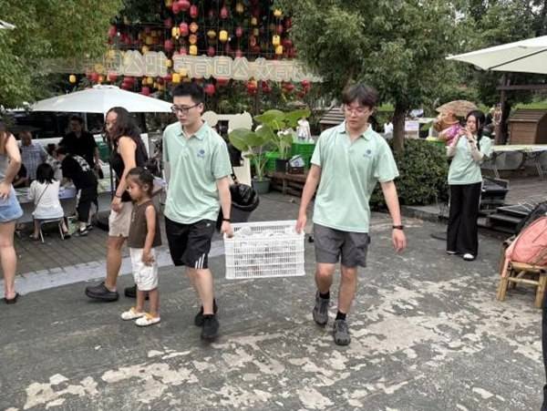 西南大學經管研究生暑期實踐：紮根梨鄉助農 調研產業振興