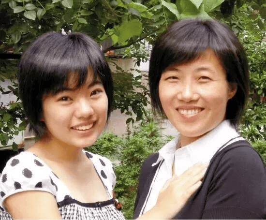 初代“天才少女”栽在論文鑑抄上，沒想到還是被網友錘的
