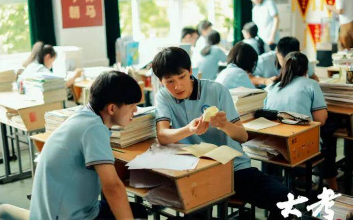 原創補錄3輪還缺1000人！會計、計算機這些“閉眼填”的熱門專業，今年沒人要了？