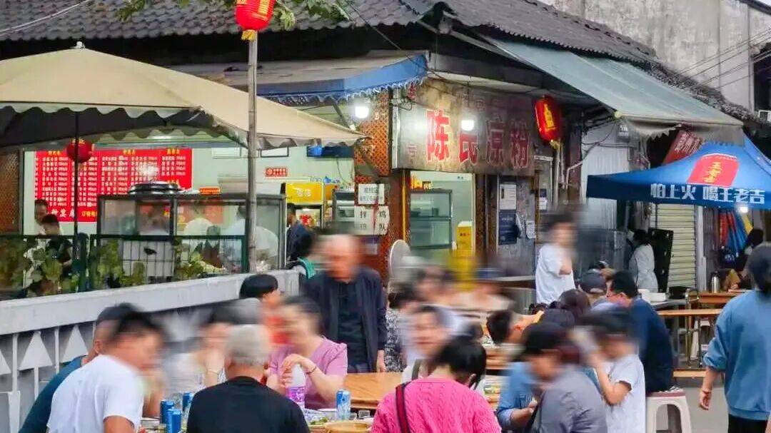 成都世界體育舞蹈季開跳，一張票根帶你耍遍金牛