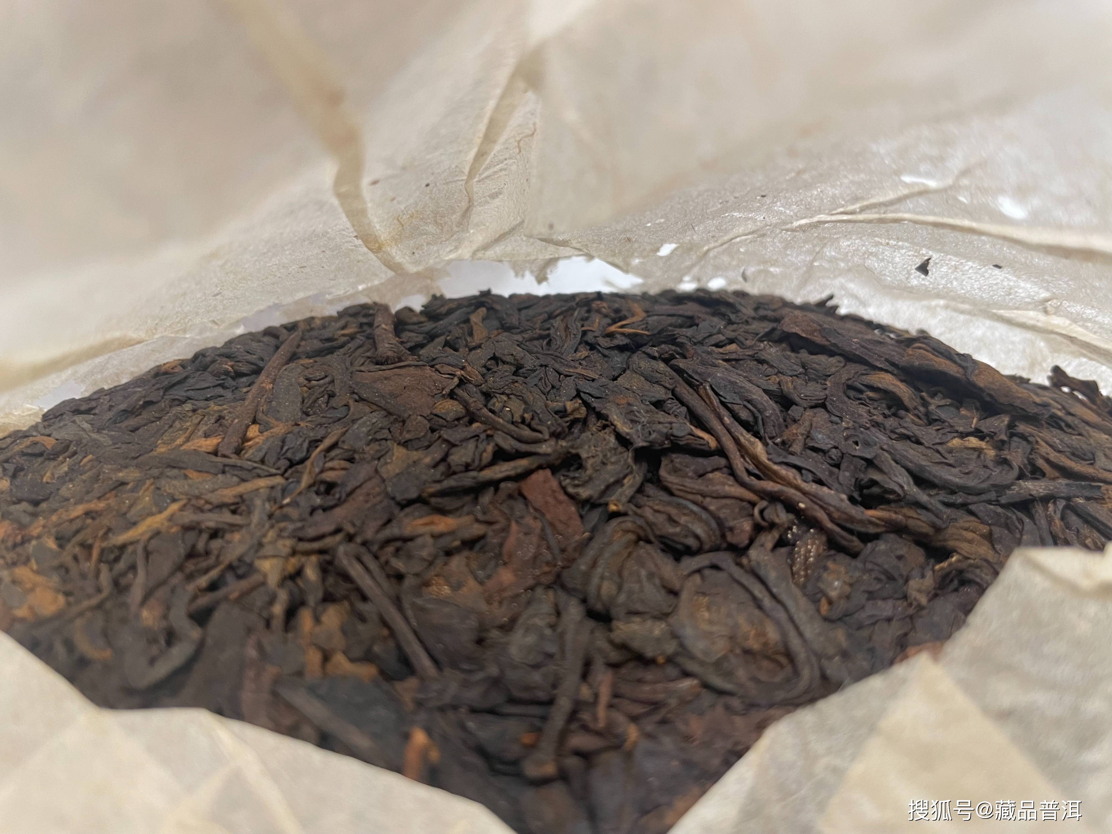 原創97水藍印熟茶8592，大餅身，好倉儲，勐海茶廠經典老熟茶