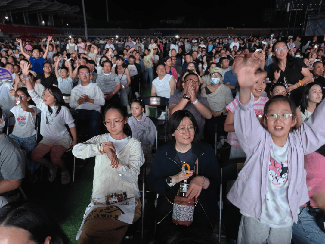 圖集 | 音浪燃鎳都！一起收藏礦冶之聲音樂生活節的滾燙瞬間