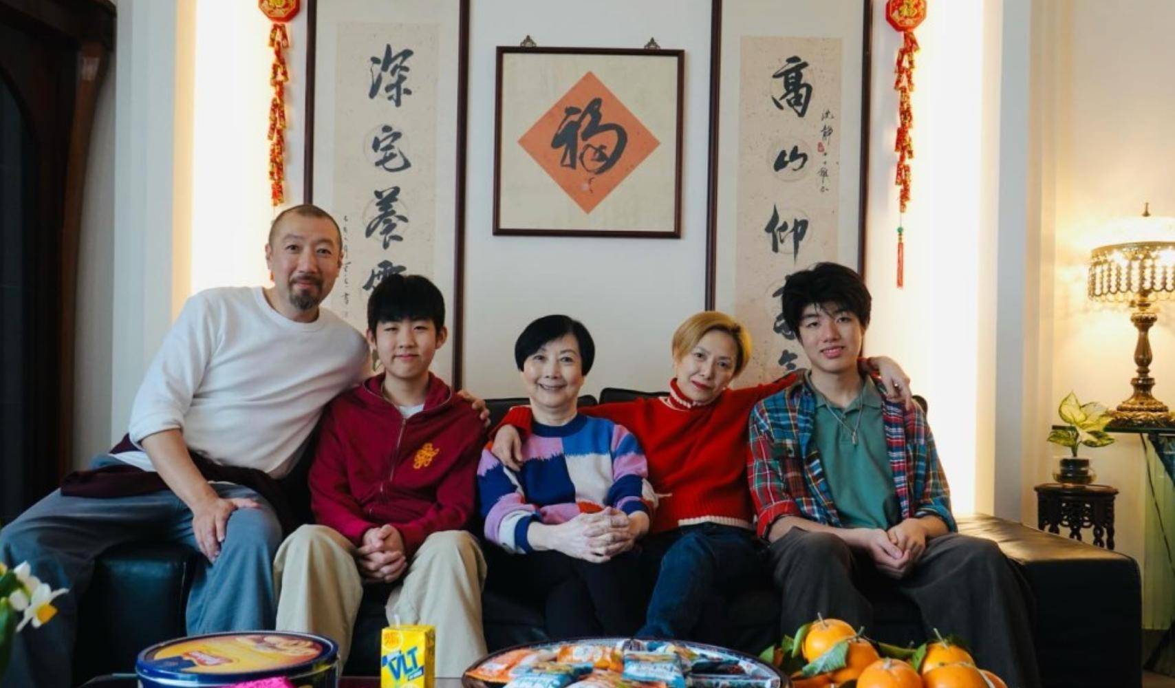 原創陳慧琳自曝長子將赴海外留學，主修心理學，17歲身高180cm像父親