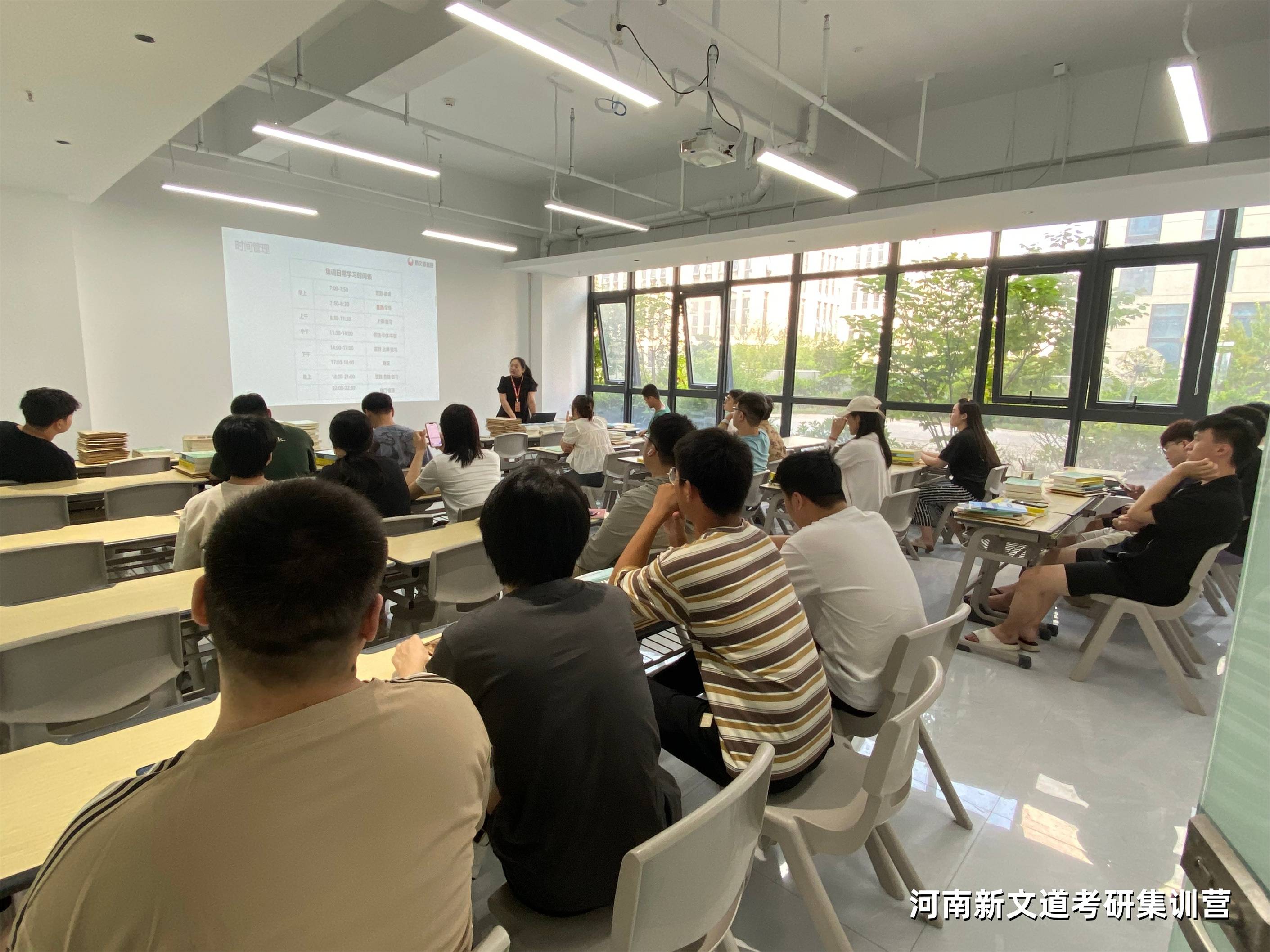 數媒考研機構推薦，文化路考研機構如何提升上岸率