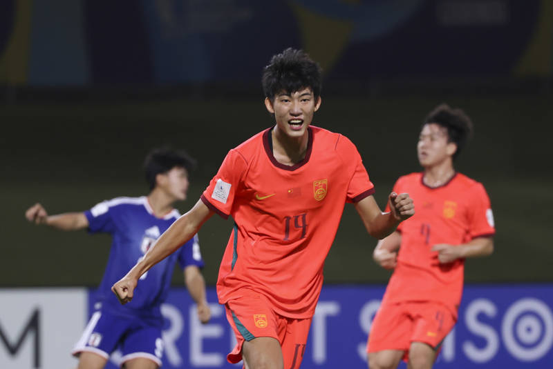 觀察：17歲高中生入選中國男子成年國家隊，是天賦異稟還是拔苗助長？