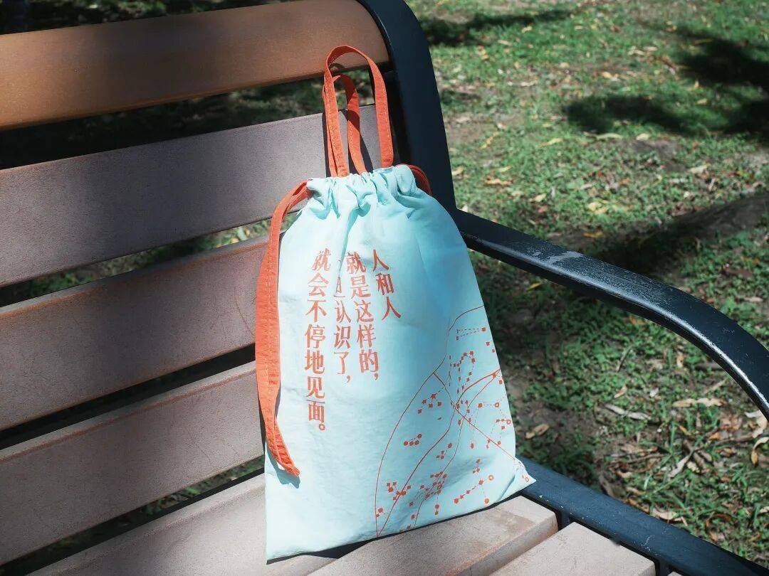 親籤+專屬收藏編號！《畢飛宇短篇小說集》函套版限量首發！！