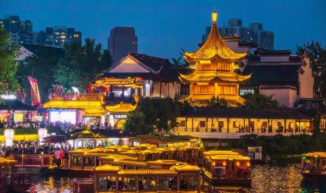 上海出發 2 小時！煙火不輸揚州！美食堪比姑蘇！挖到南京小眾度假地，閱覽1萬㎡國學雅韻！