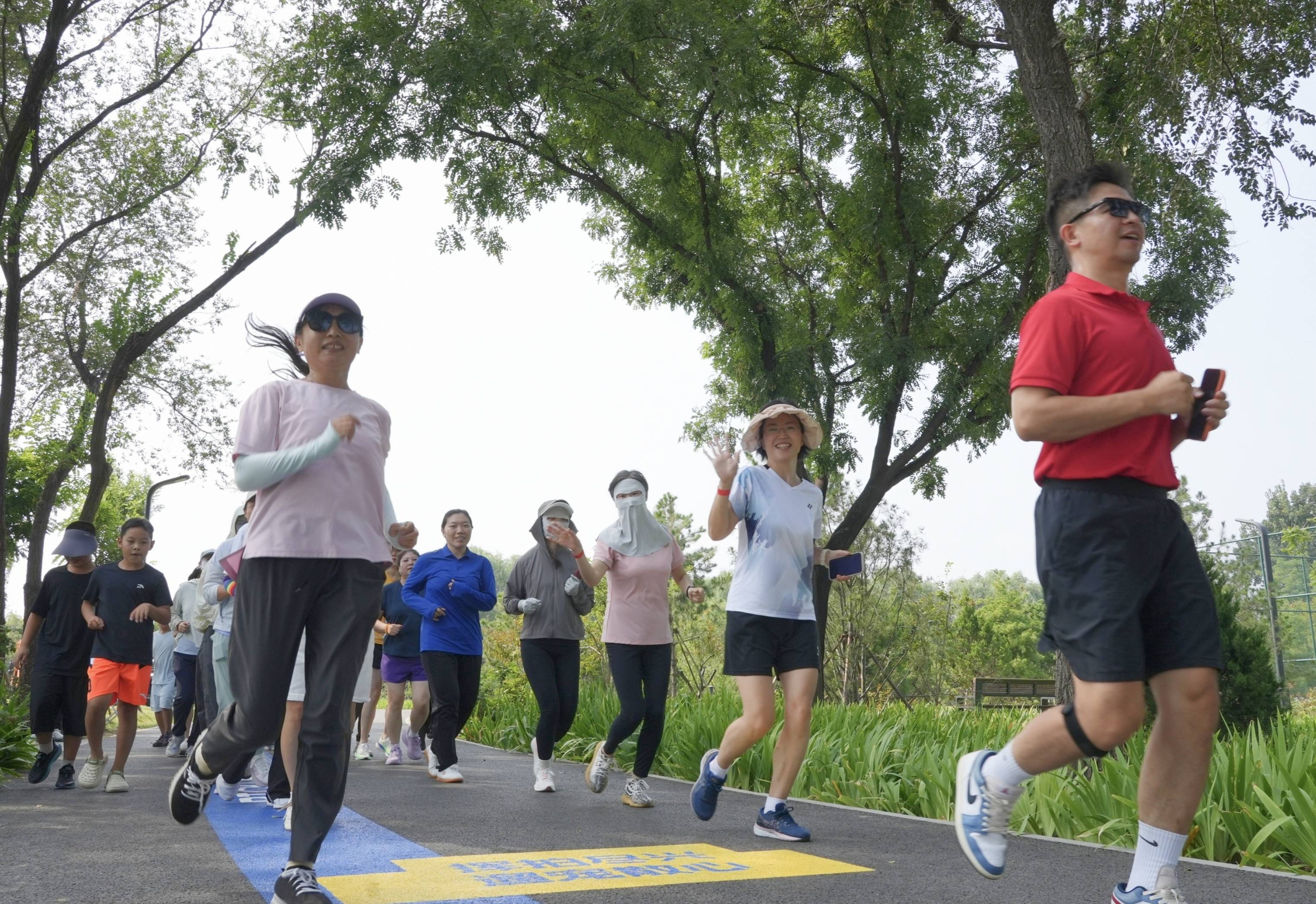 北京體彩中心舉辦“體彩公益潤芳華·她魅力”女性主題健身公益活動