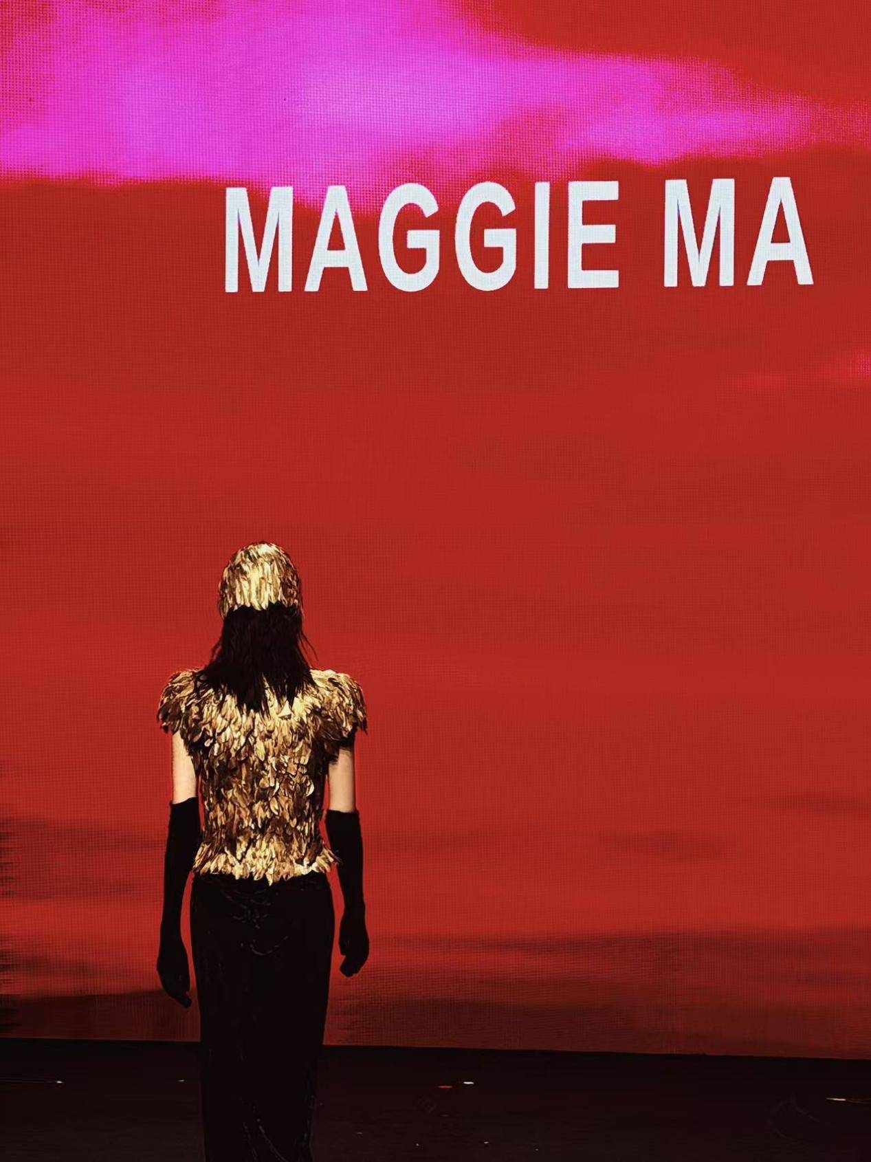 MAGGIE MA「晚序｜SILENCE VESPERS」亮相2026中國國際時裝週（秋季）：以暮色敘事書寫剛柔女性美學